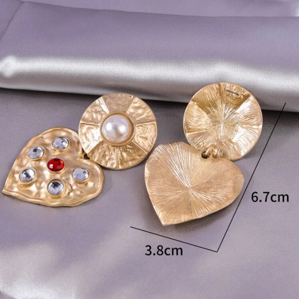 Galore Earrings - Picture 3 of 3